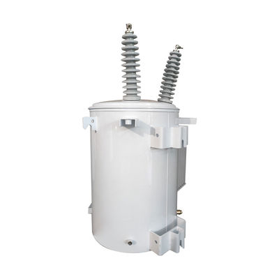 acheter Transformateur monté sur un pôle de distribution immergé dans l'huile à phase unique de 25kva de 12,4 Kv à 240 V fabrication en ligne