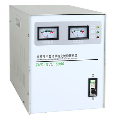 acheter Régulateur de tension triphasé du contrôle 5000VA automatique 130V-250V fabrication en ligne