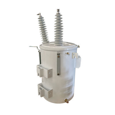 Transformateur de distribution à pôle monophasé 50kva, immergé dans de l'huile