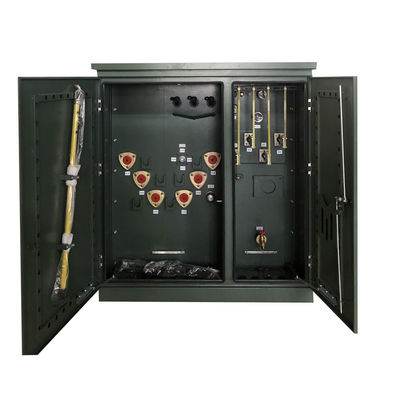 L'alimentation en boucle du transformateur monté sur une plate-forme à trois phases de 300 KVA 13800V à 208Y120V