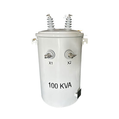 100 Kva Transformateur à pôle monté à une seule phase Transformateur à pôle de puissance Huile de type 13,8kv à 277v