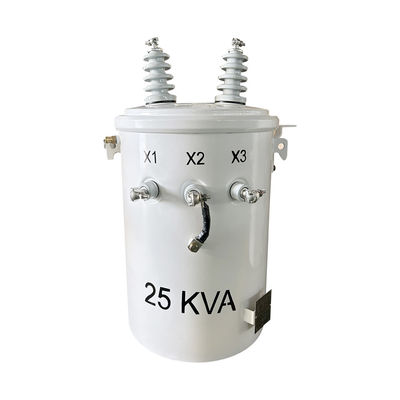 Transformateur à pôle montagé à une phase de 25 KVA Distribution de 4160 V à 120 V ANSI / IEEE C57