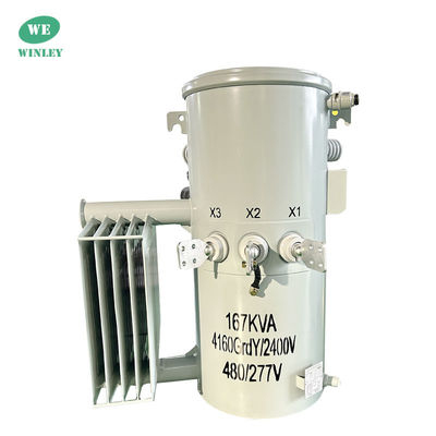 Transformateur montagé sur un pôle à phase unique de 167 KVA 12,47 KV immergé dans l'huile Transformateur de distribution d'alimentation à haute tension ANSI IEEE DOE 2016