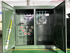 Transformateur monté sur une plate-forme en trois phases